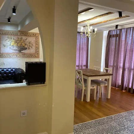 Rustic סאני ביץ'