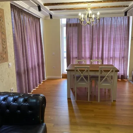 Rustic Apartment Sunny Beach